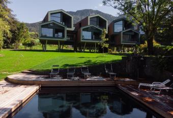 Floris Green Suites by Parc Hotel Florian has Balcony rooms