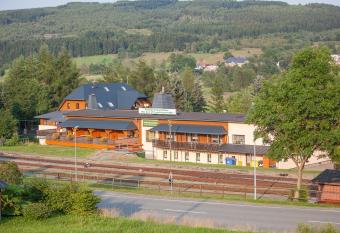 Pension An der Erzgebirgsbahn has Balcony rooms