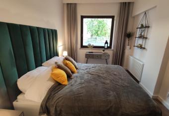 Apartament MilioNova has Balcony rooms