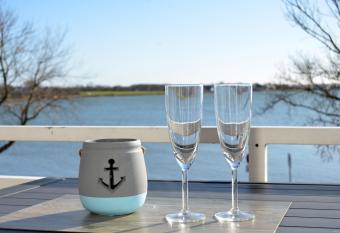 Quartier Meerblick allows 18 year olds to book a room