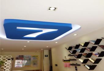 7Days Inn Shenzhen Airport Hourui Metro station allows 18 year olds to book a room