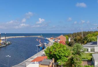 Meduza o  rodek wczasowy has Balcony rooms