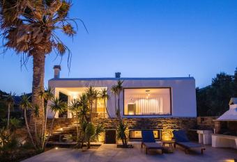 Unforgettable Tinos beach houses complex allows 18 year olds to book a room