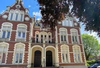 KRISKO allows 18 year olds to book a room