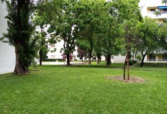 Chambre double Rosalie en colocation allows 18 year olds to book a room