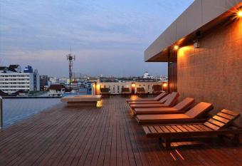 D Xpress Pattaya has Balcony rooms