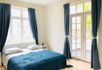 aday - 4 Bedroom - Modern Living Apartment - Aalborg has Balcony rooms
