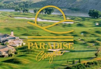Paradise Canyon Golf Resort - Luxury Condo M405 allows 18 year olds to book a room