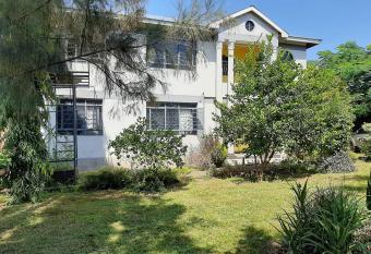Hilda Blooms has Balcony rooms
