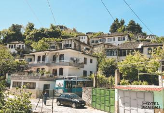 Hotel Brahimi has Balcony rooms