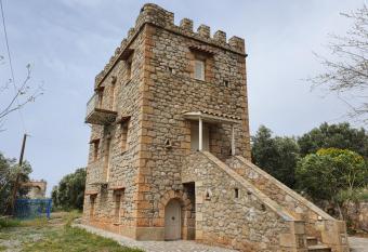 Stoupa Mani Tower has Balcony rooms