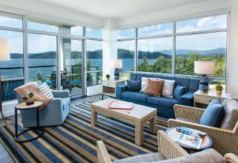 One Lakeside has Balcony rooms