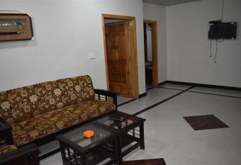 Green Land Hotel has Balcony rooms