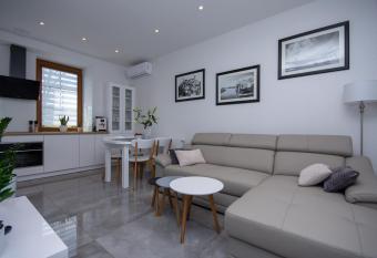 Apartamenty AP 11 allows 18 year olds to book a room