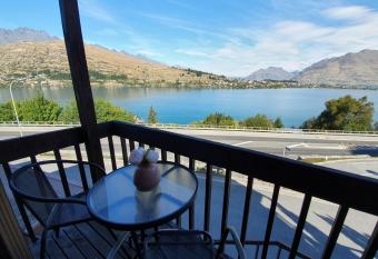 Million dollar view has Balcony rooms