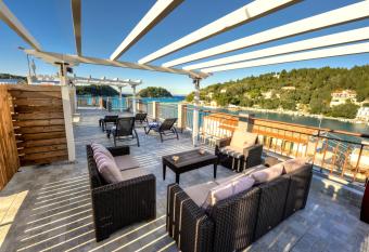 Ilios Hotel has Balcony rooms