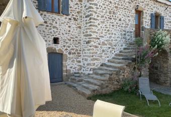 G  te de La Sagne allows 18 year olds to book a room