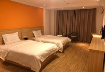7Days Inn Zhuhai Gaolan Port Pingsha Branch allows 18 year olds to book a room