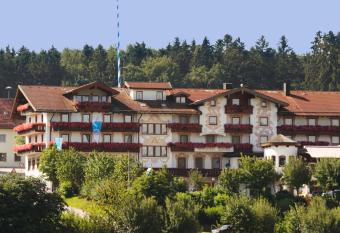 Hotel-Gasthof Huber has Balcony rooms
