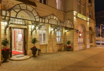 Altstadthotel Am Theater has Balcony rooms