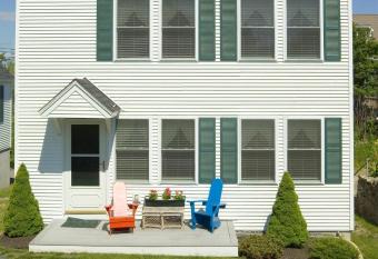 Heron Neck Cottage at One Long Beach has Balcony rooms