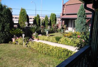 Apartmani Odmor i Mir has Balcony rooms