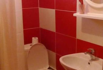 VILA ZORANA has rooms with a private hot tub