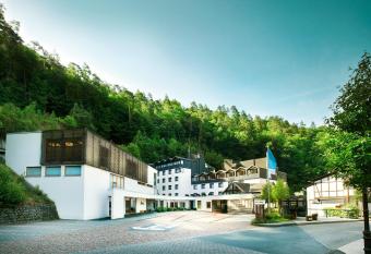 Hotel Zugbr  cke Grenzau GmbH has Balcony rooms