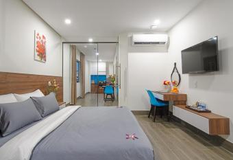 TIDITEL Hotel and Apartment allows 18 year olds to book a room
