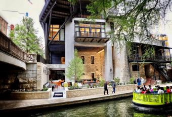 Canopy by Hilton San Antonio Riverwalk has Balcony rooms