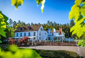Waldidyll Rabenhorst has Balcony rooms