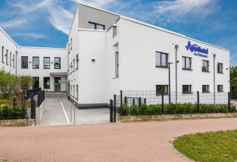 Aparthotel Am Pfaffenstein allows 18 year olds to book a room