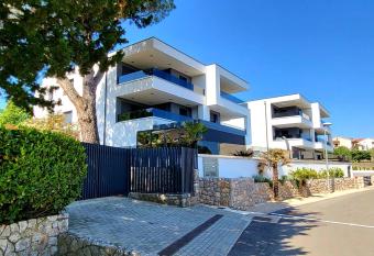 Modern Apartments Elle Malinska has Balcony rooms