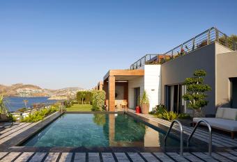 Root Redrock Yal  kavak has Balcony rooms