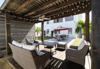 S3 at HighSoClub with Pool and Private Shuttle allows 18 year olds to book a room