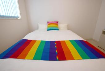 KOEI FARM LODGE -SEVEN Hotels and Resorts- allows 18 year olds to book a room