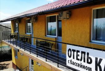 Hotel/Reastaurant Relax has Balcony rooms