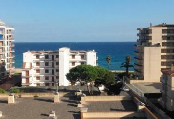 One bedroom appartement with sea view enclosed garden and wifi at Calonge has Balcony rooms
