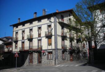 Apartamento rural Casa Arritxenea has Balcony rooms