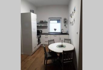 Ferienwohnungen Familie Reiner Einheit MARLENA in M  rbisch am See allows 18 year olds to book a room