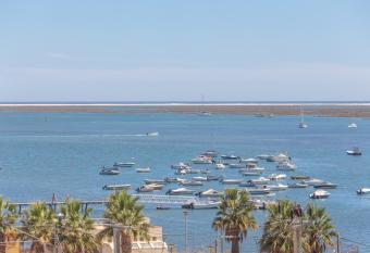 Sea View Fairy Tale allows 18 year olds to book a room