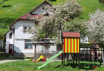 Casa Coraiu has Balcony rooms