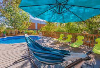 Texas Vacation Home, Game Room & Pool By Sixflags has Balcony rooms