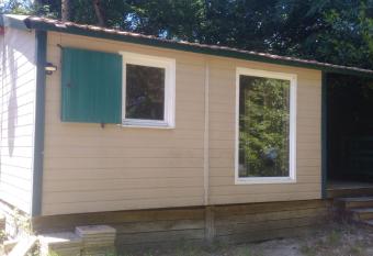 mobilhome lac de vassiviere has Balcony rooms