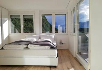 Apartment Mathilda has Balcony rooms