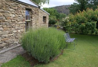 The Tinkers Cottage allows 18 year olds to book a room