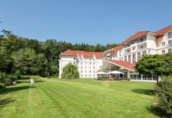 Best Western Plus Parkhotel Maximilian Ottobeuren has Balcony rooms