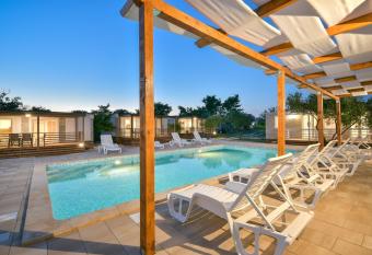 Mobile homes, Privlaka Zadar Dalmacija - private pool has Balcony rooms