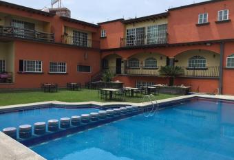 Hotel Caba  as Santa Cruz has Balcony rooms