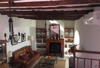 Casa Alice has Balcony rooms